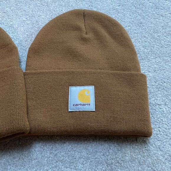 2 Carhartt A18 Knit Cuffed Beanies in Brown - Picture 3 of 5